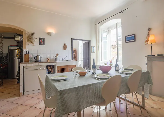 Apartment Le Napoleon - Appt A Moins Dun Km De La *