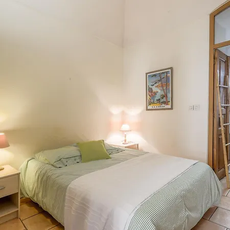 Le Napoléon - Appt à Moins Dun Km De La Appartamento