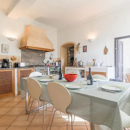 Le Napoléon - Appt à Moins Dun Km De La LʼÎle-Rousse